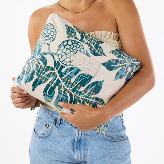 ALOHA Max Pouch